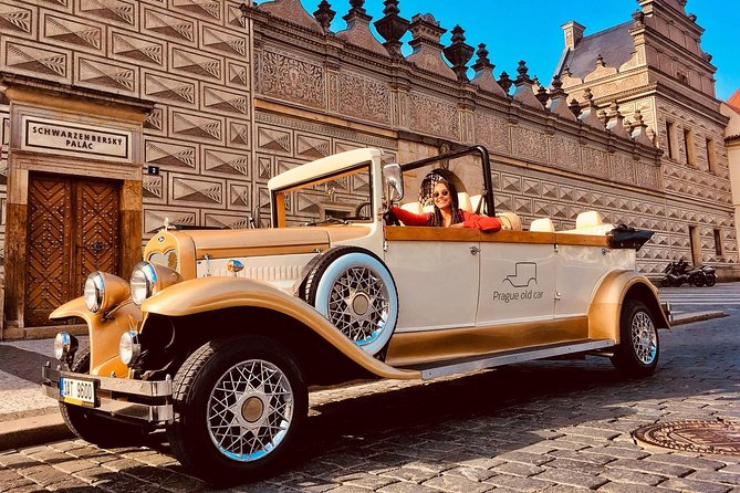 Luxury Vintage Car Cabro Replica Tour to Carlsbad
