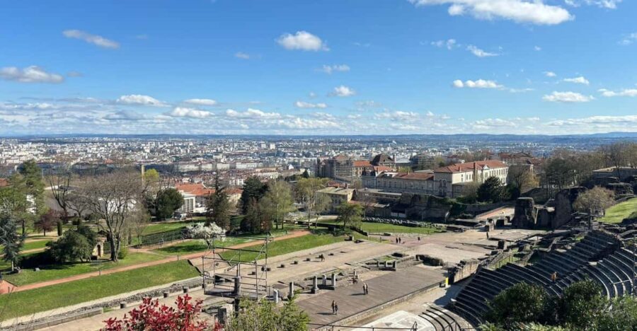 Lyon: Visit Lyon on a Private Half-Day Tour With a Driver