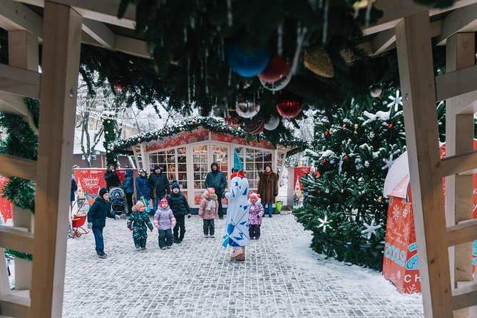 Magic Christmas Tour in Chisinau