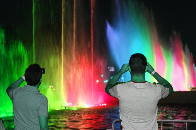 Magic Fountains Park & Barranco by Night – Transport Included