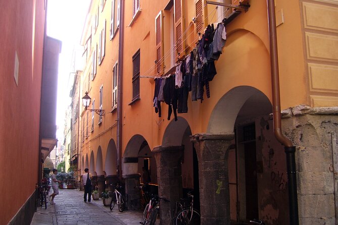 Magnificent Tigullio – Gourmet and Historical Tour in Chiavari