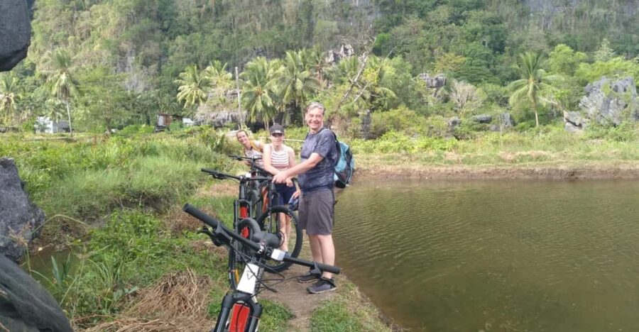 Makassar: Cycling Tour Around Rammang Rammang