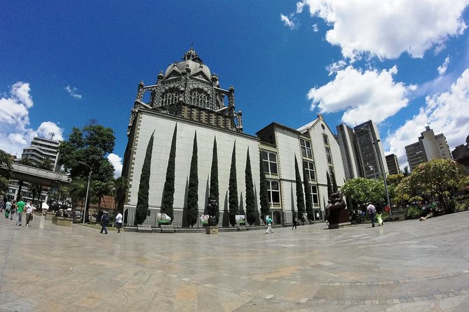 Medellin Historical and Food Tour With Fernando Botero’S Plaza