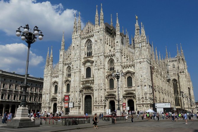 Milan Duomo and Rooftop( 2-Hour Guided Tour)