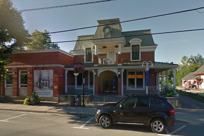Mont-Tremblant Scavenger Hunt: The Good Life - Discover Local Landmarks