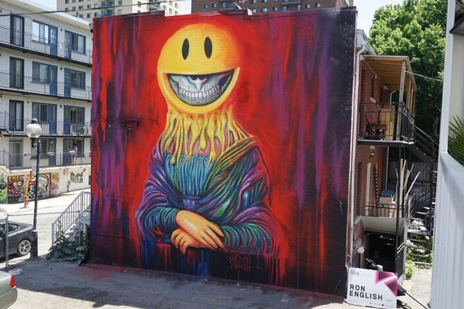 Montreal Street Art Private Walking Tour With a Guide