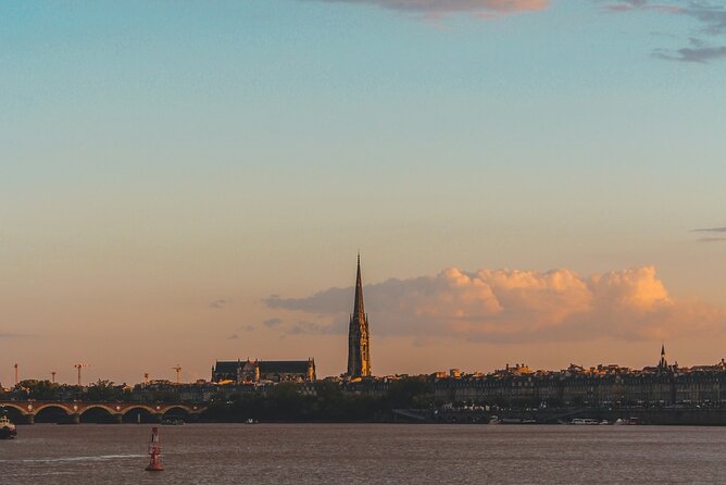 Must-Sees of Bordeaux Private Guided Walking Tour
