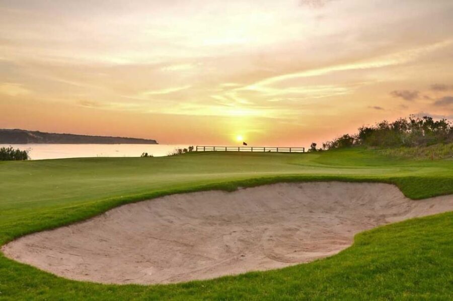 New Kuta Golf Bali 18-Hole + Southern Day Tour