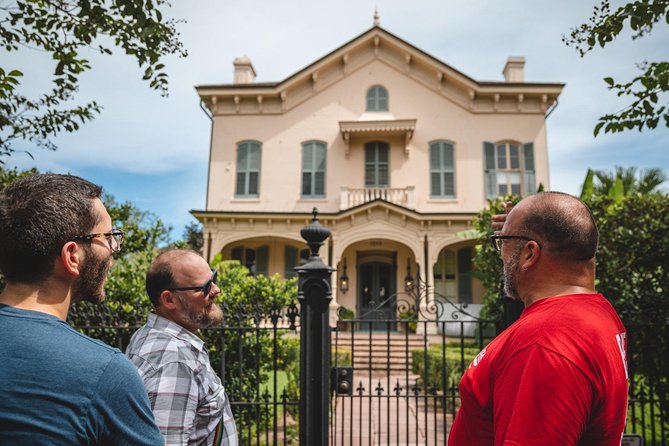 New Orleans Garden District Walking Tour