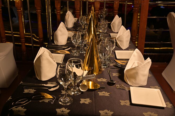 New Years Eve Marina Dinner Dhow Cruise With Unlimited Alcohol - Exploring the Dubai Marina Dhow Cruise