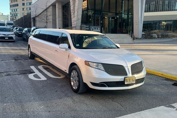 New York City Airport Arrival Transfer by Limo LGA JFK EWR - Pickup and Drop-off Process
