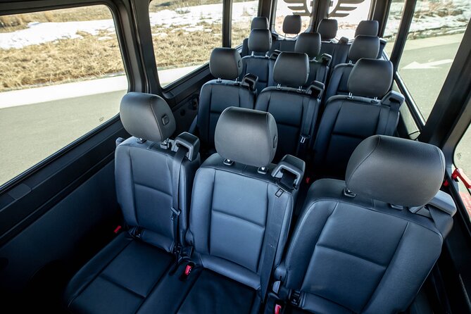 New York City Airport Arrival Transfer by Sprinter LGA JFK EWR