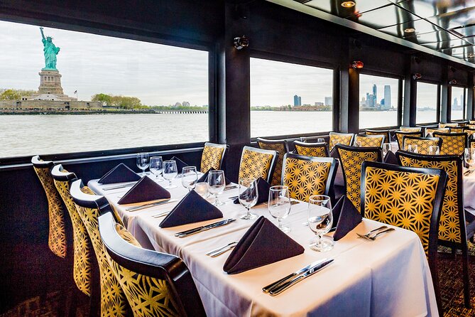 New York Thanksgiving Day Buffet Dinner Cruise