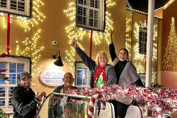 Nights of Lights – Private Christmas Car Photo Tour 4-6 People