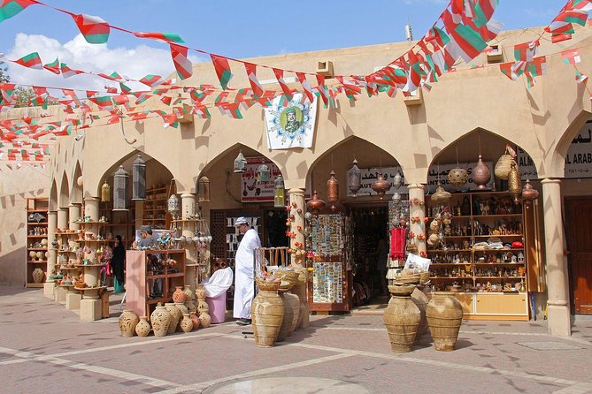 Nizwa , Bahla and Jabrin Fort (Tours and Sightseeing)