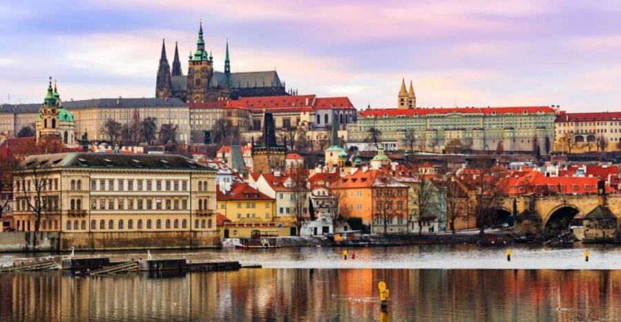 Not an Boring Prague Classic Highlights Tour