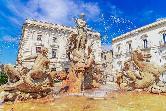 Noto Siracusa and Ortigia (Private Driver and Luxury Mercedes)