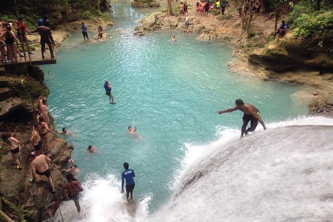 Ocho Rios/Private Tour to Famous Blue Hole and Local Farm in the Countryside - Tour Overview and Highlights