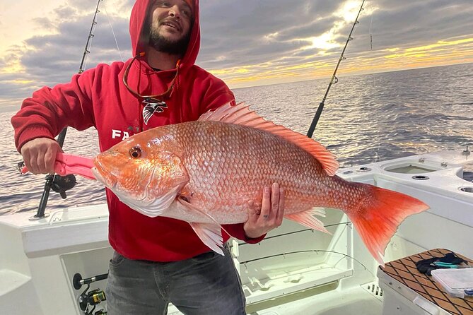 Offshore Fishing in Destin, FL (Flowing Water Charters)
