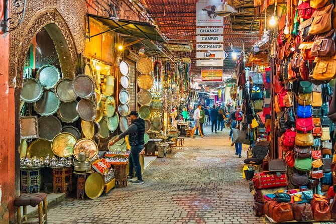 Old Dubai Shopping Tour (Textile, Spice and Gold Souq)