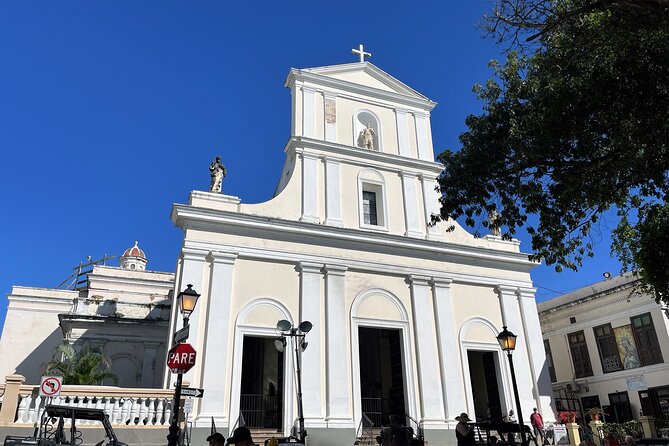 Old San Juan Tour (1 Hour) by DUHO