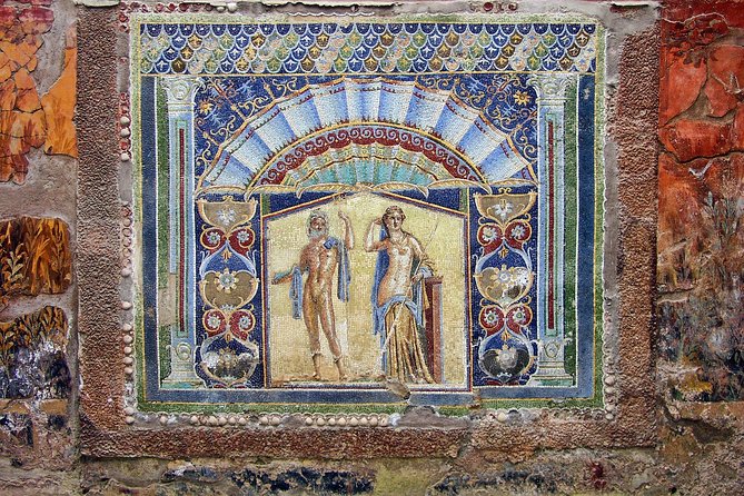 One Day Private Tour to Pompeii And/Or Herculaneum and Stop at the Winery