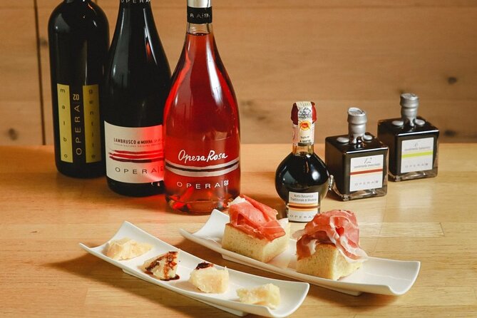 Organic Winery Tour and Balsamic Tasting in Modena