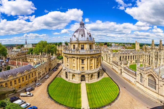 Oxford Historic City Walking Tour – Oxbridge Tours