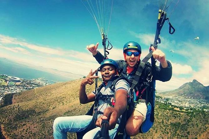 Paragliding in Cape Town (Icarus)