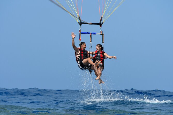 Parasailing on Maunalua Bay- Oahus off Waikiki Playground