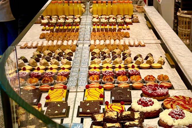 Paris Exclusive Best Bakeries and Pastries Food Tour Small Group