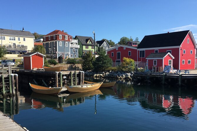 Peggys Cove and Lunenburg Tour (Small Group)