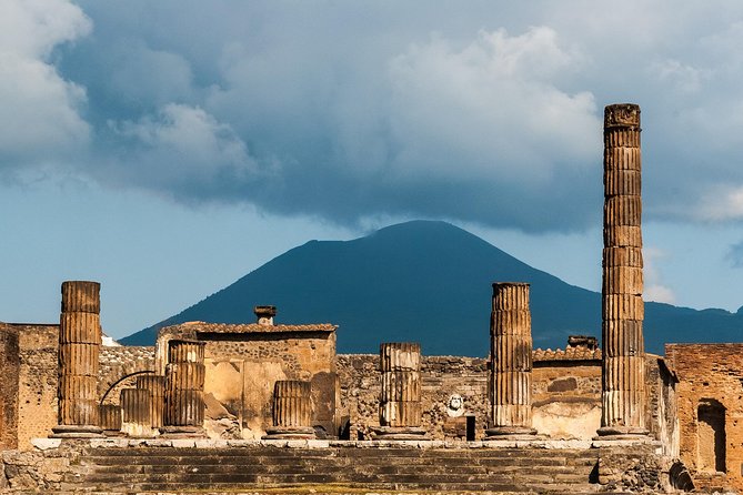 Pompeii & Naples: Full Day Tour With Your Local Guide