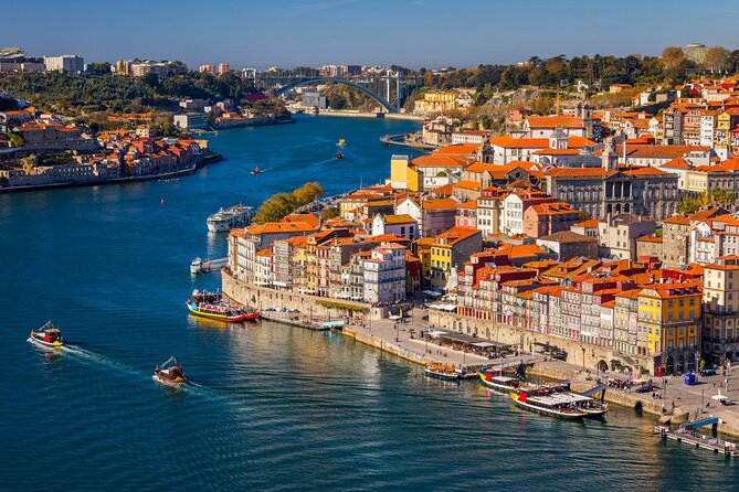 Porto Scavenger Hunt and Best Landmarks Self-Guided Tour - Meeting Point and Duration