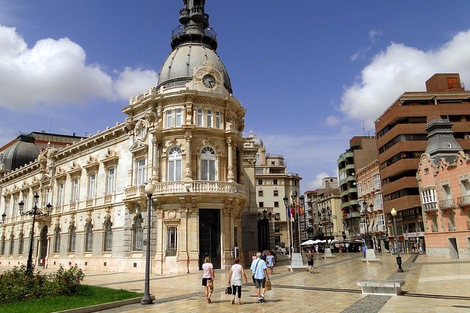 Private 4-Hour Walking Tour of Cartagena With Official Tour Guide