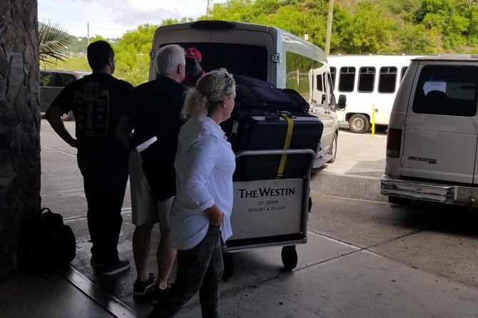 Private Airport Round Trip Transportation to Hotels in St Thomas
