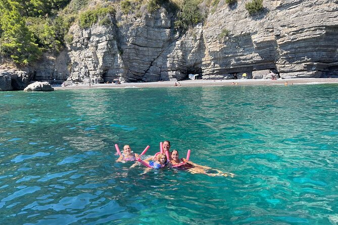 Private Boat Tour of the Amalfi Coast From Sorrento