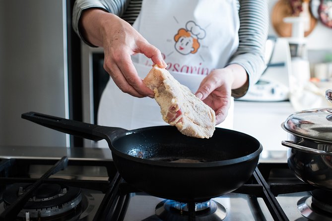 Private Cooking Class at a Cesarinas Home With Tasting in San Gimignano