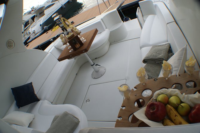Private Cruise to Capri and Amalfi Coast From Positano or Amalfi – Yacht 40