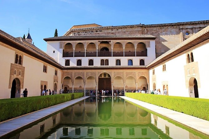 Private Day Tour of Granada and Alhambra Palace From Cordoba