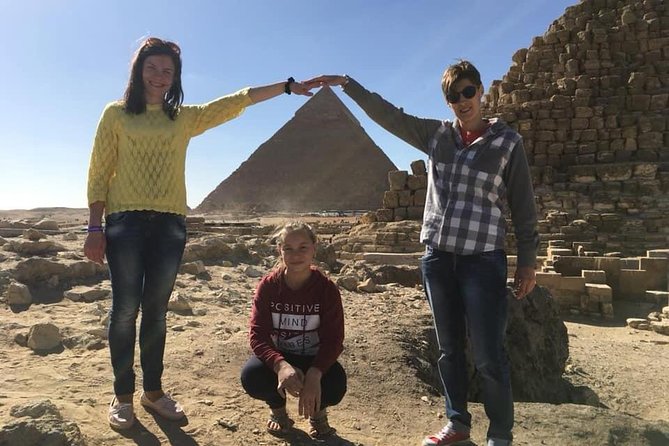 Private Day Tour to Cairo From Hurghada by Private Coach