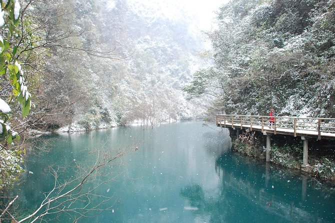 Private Day Tour to Zhangjiajie Grand Canyon, Glass Bridge, Yellow Dragon Cave