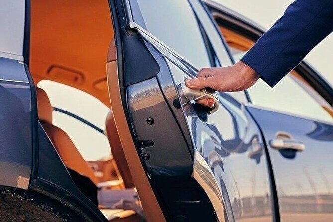 Private Departure Transfer: Hotel to Beirut International Airport