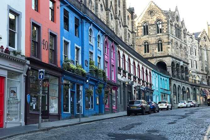 Private Edinburgh City 4 Hour Guided Tour in a Luxury Levc Txe