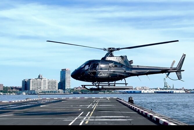 Private Empire Helicopter Tour of New York City