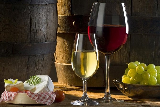 Private Etyek Wine Tour With Dinner Including a Budapest Danube Evening Cruise