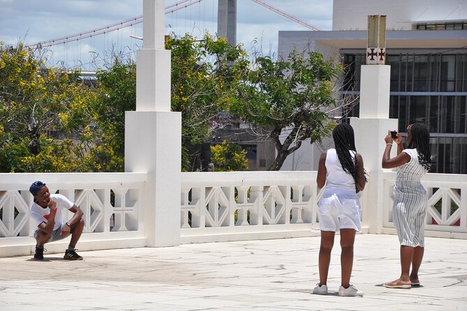 Private Full Day Historical & Arts Tour in Maputo