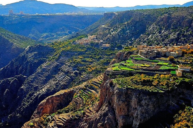 Private Full-Day Jebel Akhdar-Al Suwjara Village Tour