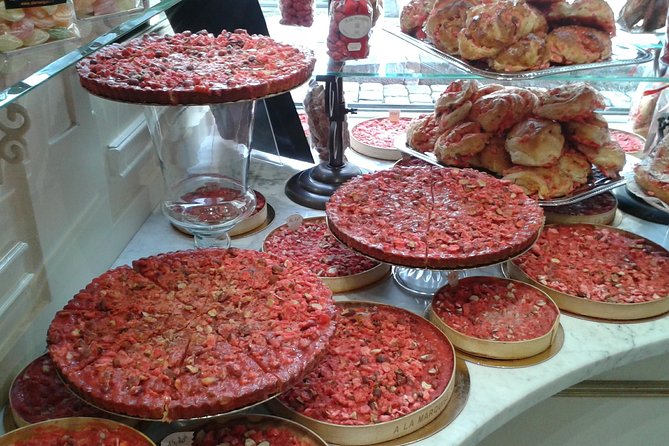 Private Gourmet Tour of Lyons Historic Center - Inclusions