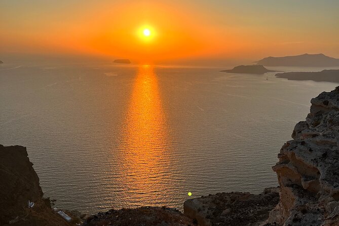 Private Guided Tour Around Santorini With Uncrowded Sunset